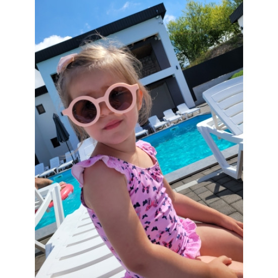 Солнцезащитные детские очки персиковые для девочки